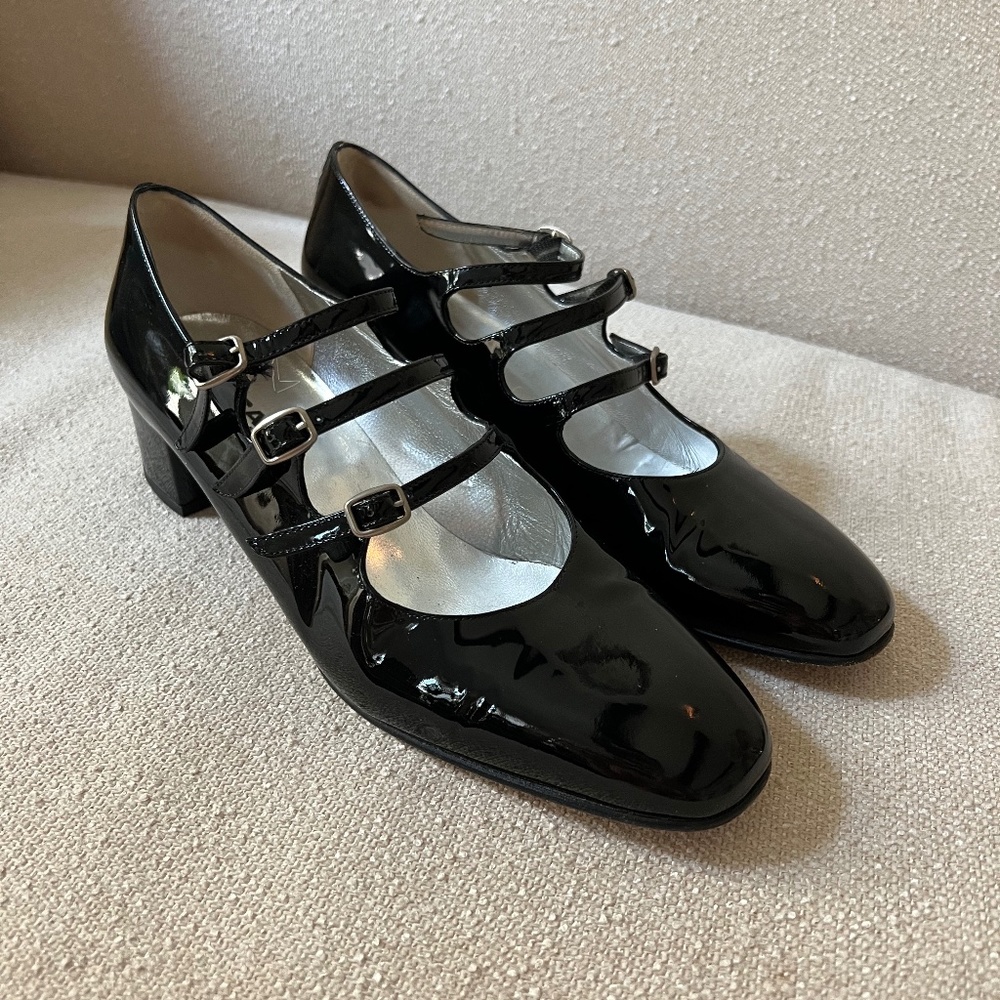 Carel Kina Black Patent Leather Mary Janes 39